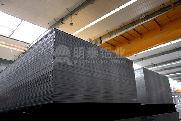 客车 / 新能源车覆盖件 5052铝合金性能优势